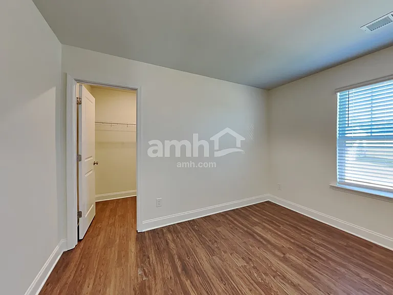 112 Twin River Dr — Photo 25