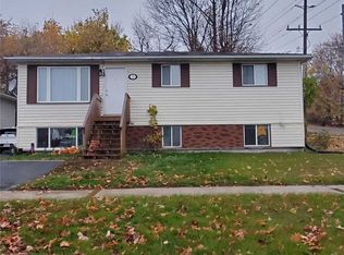 2 AA Christine Pl, Orillia, ON L3V 7P1