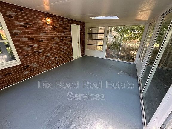 5th image of 1862 Ashbrook Dr