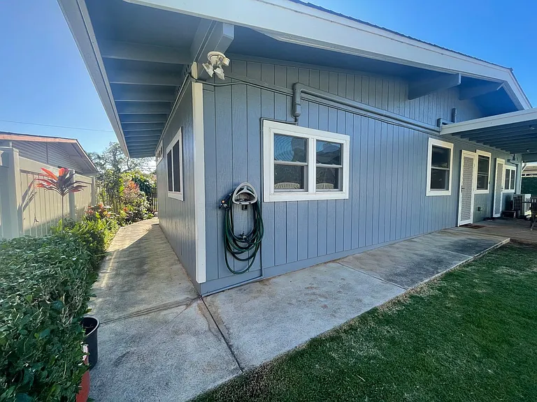 1228 Ulunahele St — Photo 4