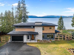 1675 Peninsula Rd, Hope, ID 83836
