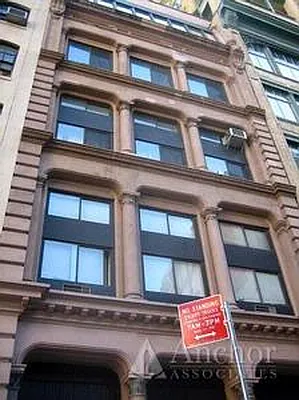 Rented by Anchor Associates | media 21