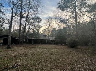 663 River Rd, Hattiesburg, MS 39401