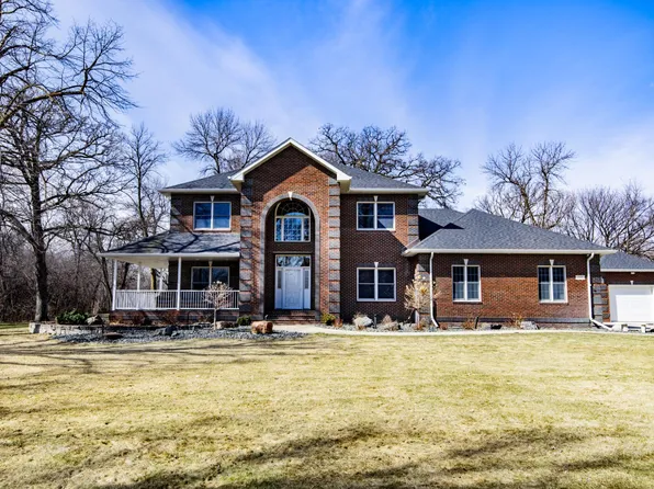 249 Chestnut Dr, Horace, ND 58047