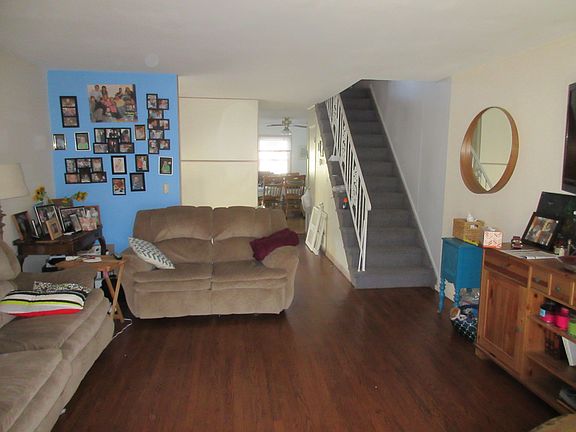 4th image of 67 Ardmore Ave