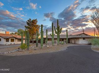 901 W Las Lomitas Rd, Tucson, AZ 85704