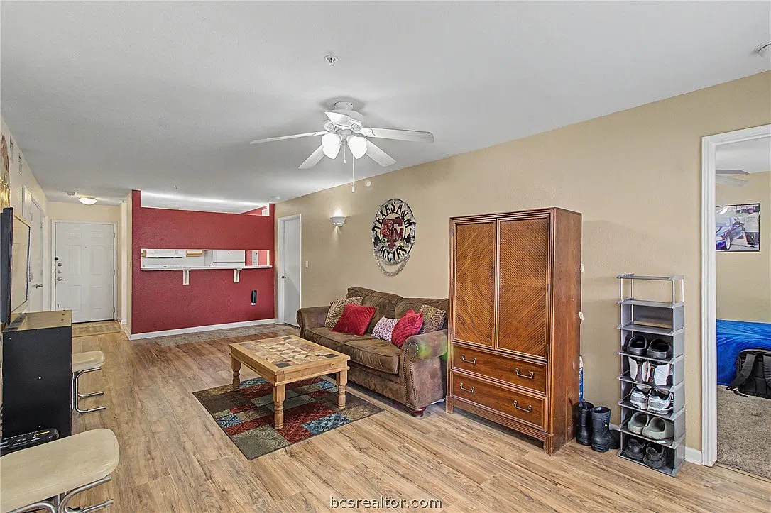 2 bed, 1236 sqft, $500 — Photo 4
