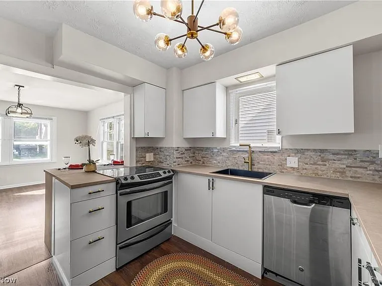 3525 Raymont Blvd — Photo 10