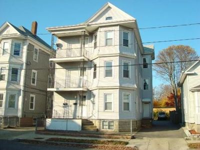 323 Tinkham St, New Bedford, MA, 02746