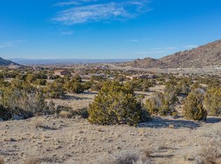 37 Twin Peaks Rd, Albuquerque, NM 87123