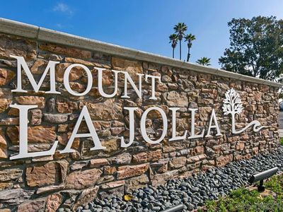 5562 Caminito Consuelo, La Jolla, CA, 92037