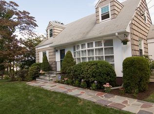 70 Whittington Rd, White Plains, NY 10607