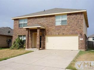 2328 Ash Grove Trl, Fort Worth, TX 76112
