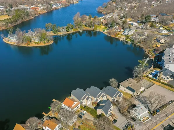 210 S Quinsigamond Ave #7, Shrewsbury, MA 01545