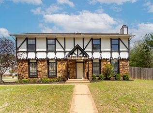 1816 W Hot Springs St, Broken Arrow, OK 74011