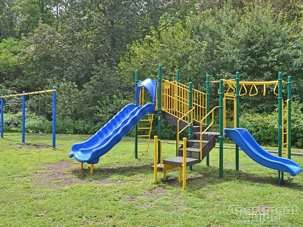 Woodmill Apartments — Photo 3
