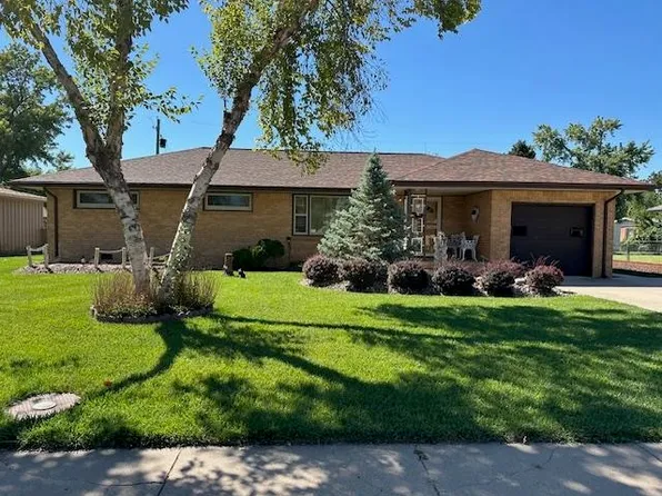 2609 Quivira Ave, Great Bend, KS 67530
