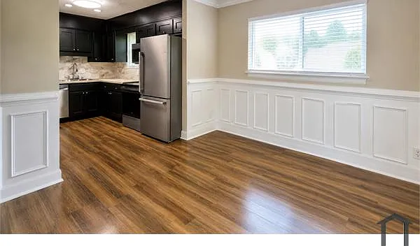 3 bed, 1450 sqft, $1,900 — Photo 4