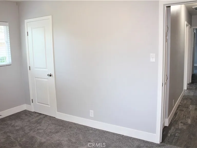 3035 Kathleen St — Photo 22