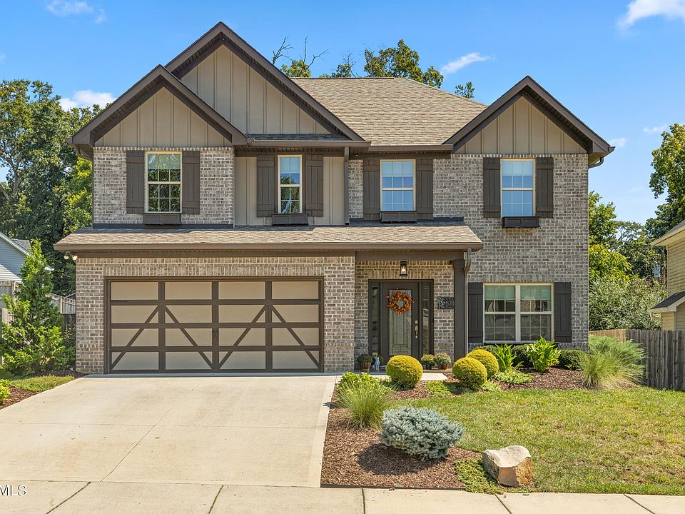 1st image of 878 Festival Ln