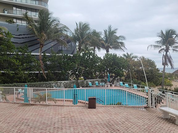 3rd image of 710 N Ocean Boulevard #701
