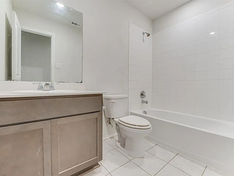 517 Milo Way — Photo 24