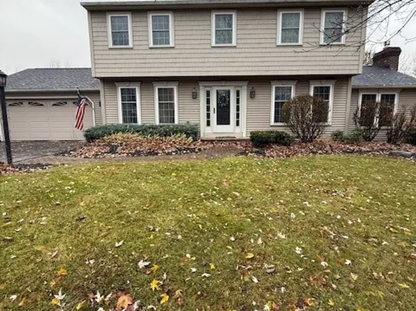 7833 Karakul Ln, Fayetteville, NY 13066
