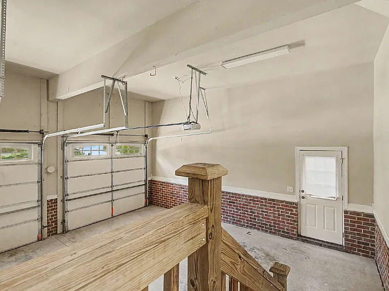 308 Millsfield Dr — Photo 32