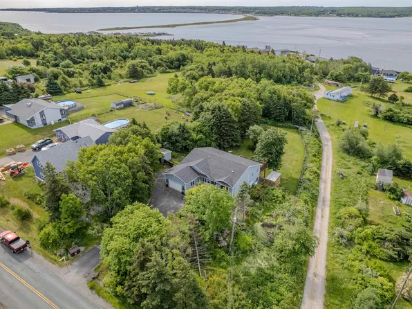 2660 Lingan Rd, Cape Breton, NS B1H 5E8