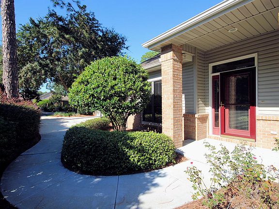 3rd image of 1245 Deerwood Dr