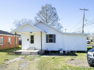 109 N Suire St, Erath, LA 70533