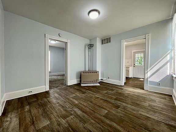 2nd image of 558 Fremont Ave NW #2