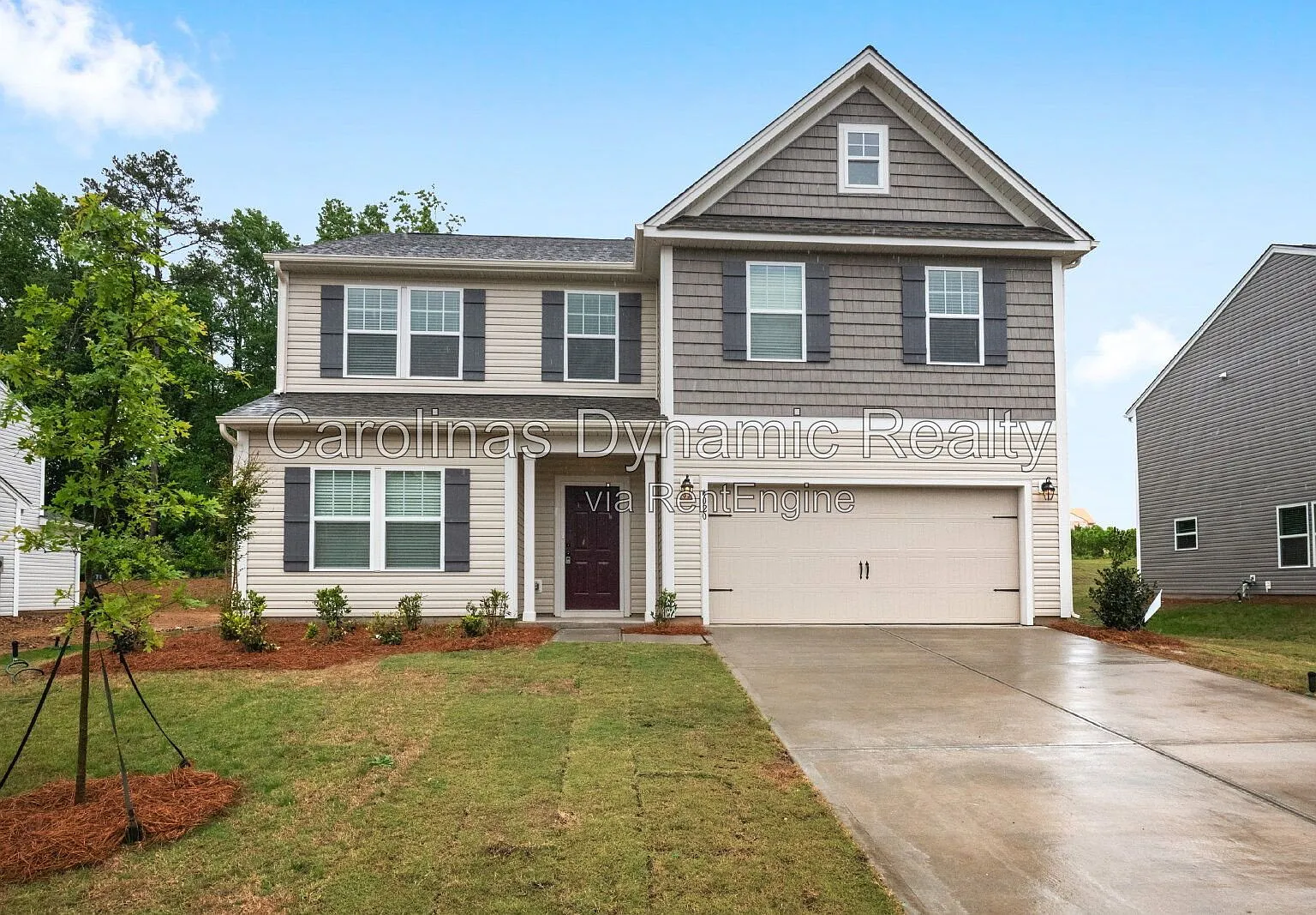 4 bed, 2.5 bath, 2759 sqft, $2,800 — Photo 1