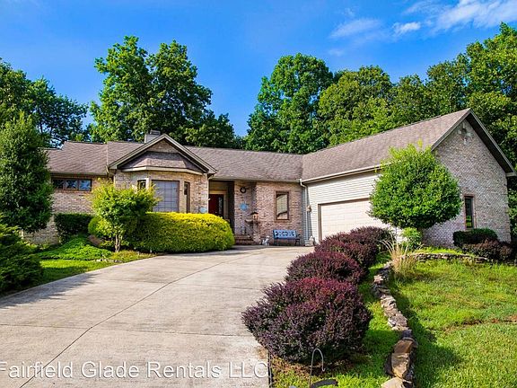 2nd image of 115 Laurelton Ln