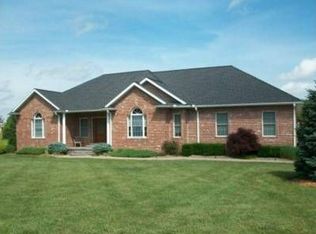 29215 Apple Valley Rd, Sedalia, MO 65301