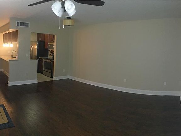 5th image of 2534 Leeward Way