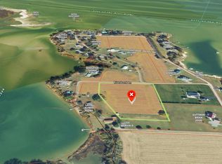 3 Riverbank Ln, Heathsville, VA 22473