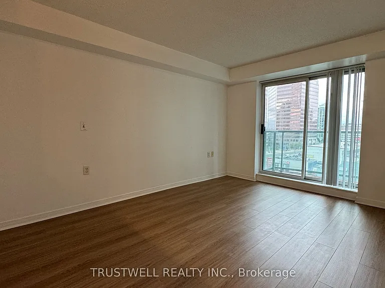 20 Olive Ave #803 — Photo 8