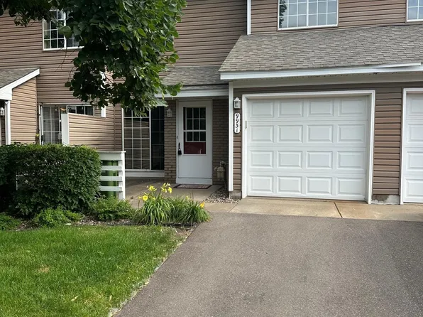 9931 Fillmore St NE, Blaine, MN 55434