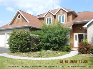 6414 Ridgeview Dr, Huntley, IL 60142