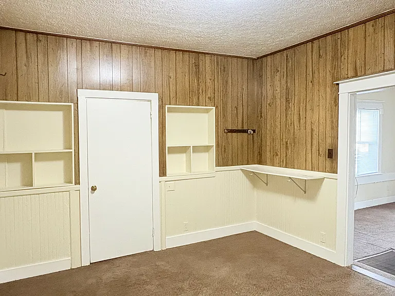 217 Glen Lily Rd #2 — Photo 7