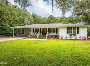 105 Fort Lyttleton Rd, Beaufort, SC 29902