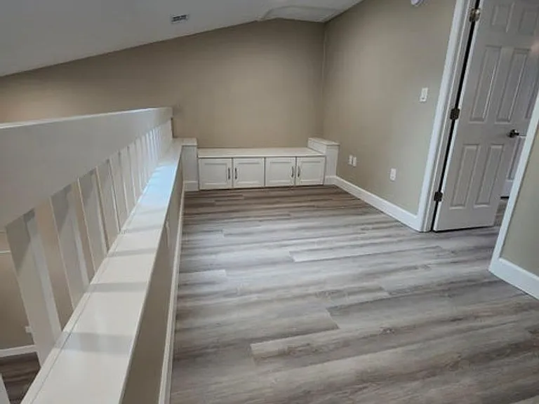 304 Wilson Ave — Photo 25