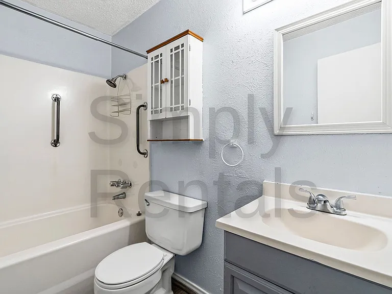 2504 Paul St — Photo 19