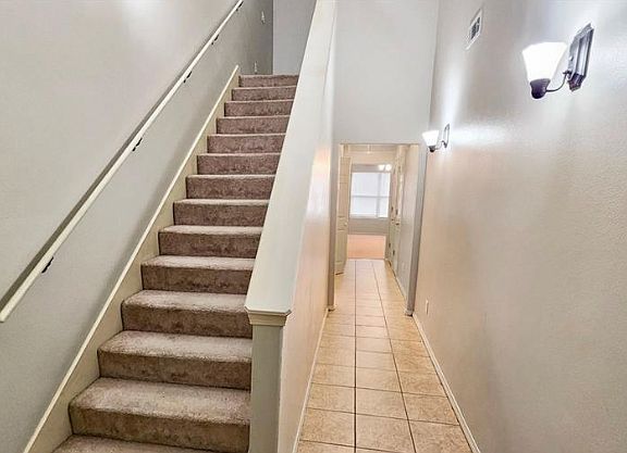 2nd image of 4111 SW Shadowrock Pl #1