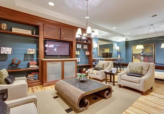 5th image of 2665 Prosperity Ave APT 422