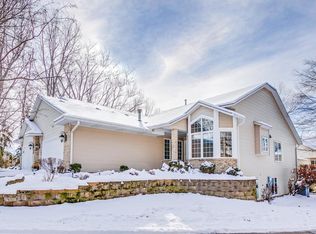 8590 Franlo Rd, Eden Prairie, MN 55344