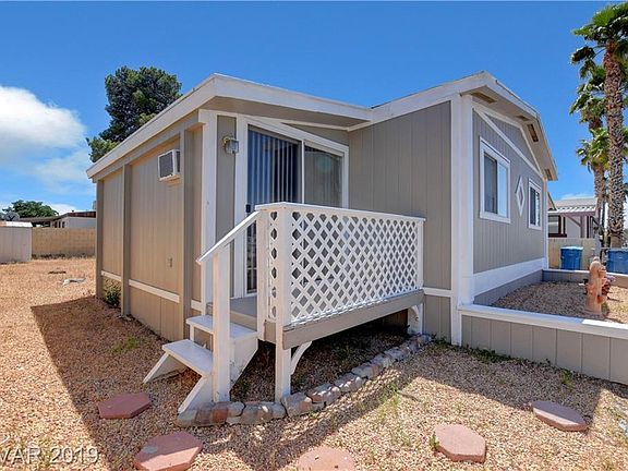 4th image of 3490 Estes Park Dr