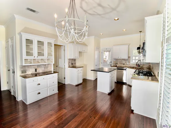 1565 Obrien Dr, Baton Rouge, LA 70810