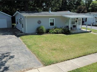 1006 N Scott St, New Carlisle, OH 45344